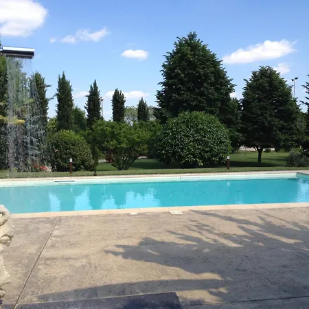 מלון Park Elefante 3*